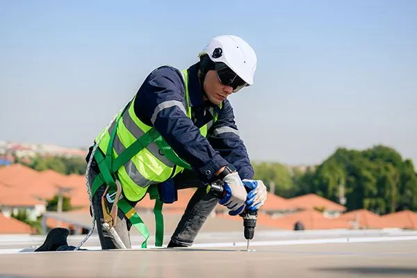 Asbestos Roof Removal & Replacement on a Melbourne roof
